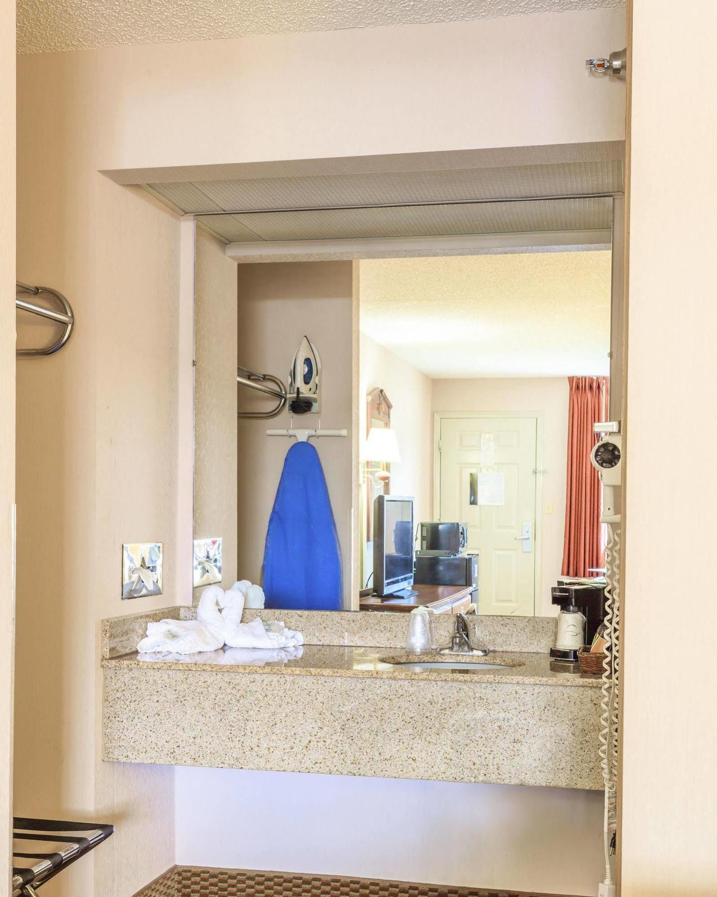 Angel Inn - Central Branson Ngoại thất bức ảnh